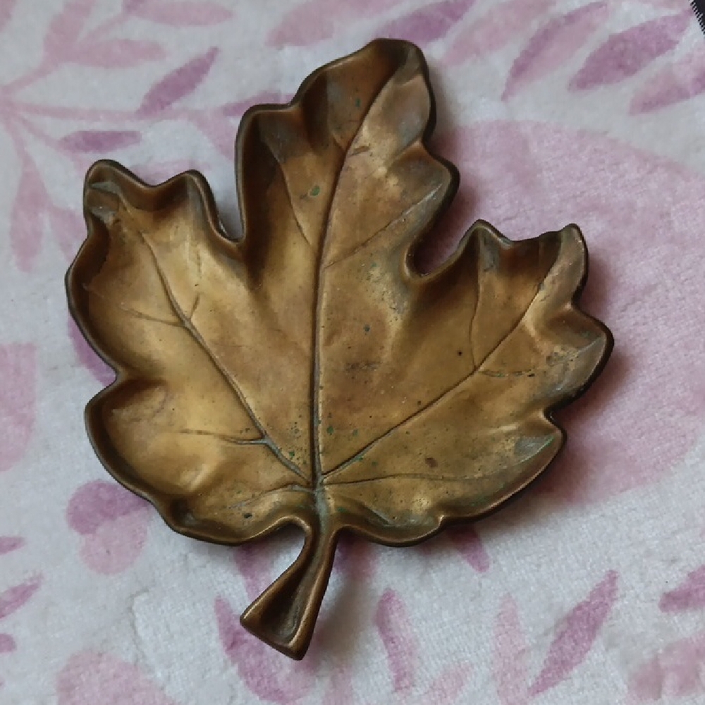 Bronze Oak Leaf Dirilyte G-6